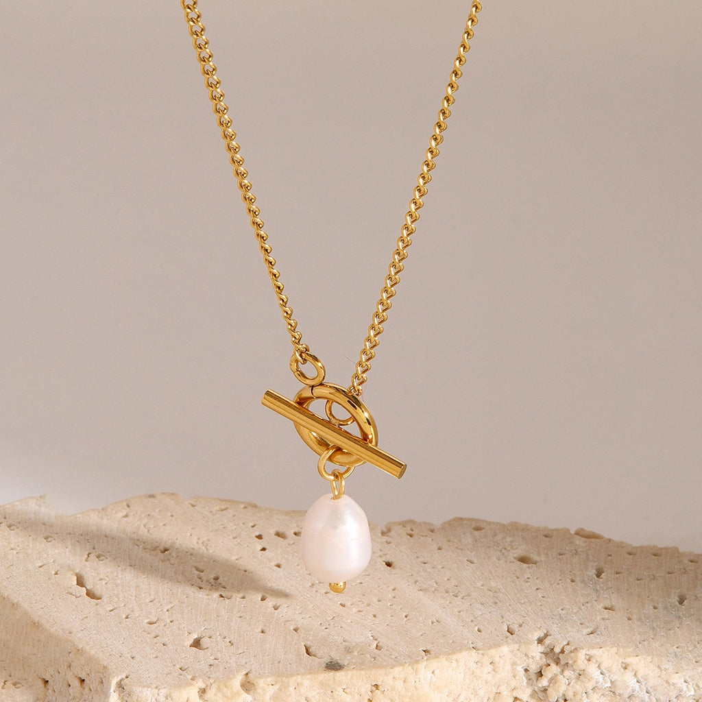 amethyst & sable selene t-bar pearl necklace in 18k gold