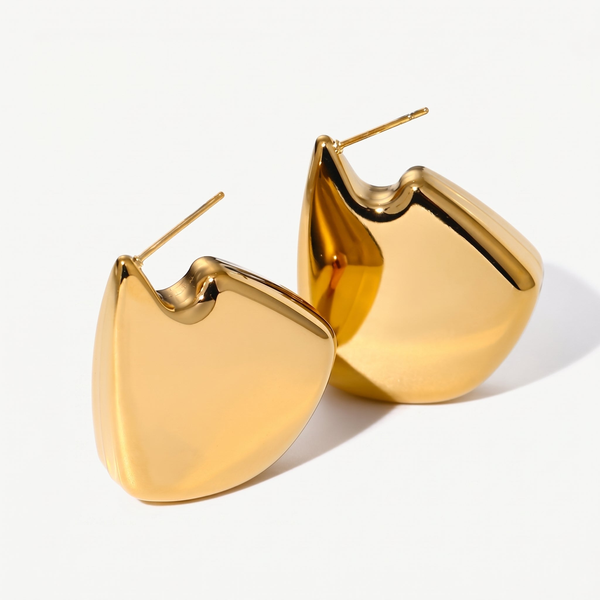 amethyst & sable aurea notch earrings in 18k gold