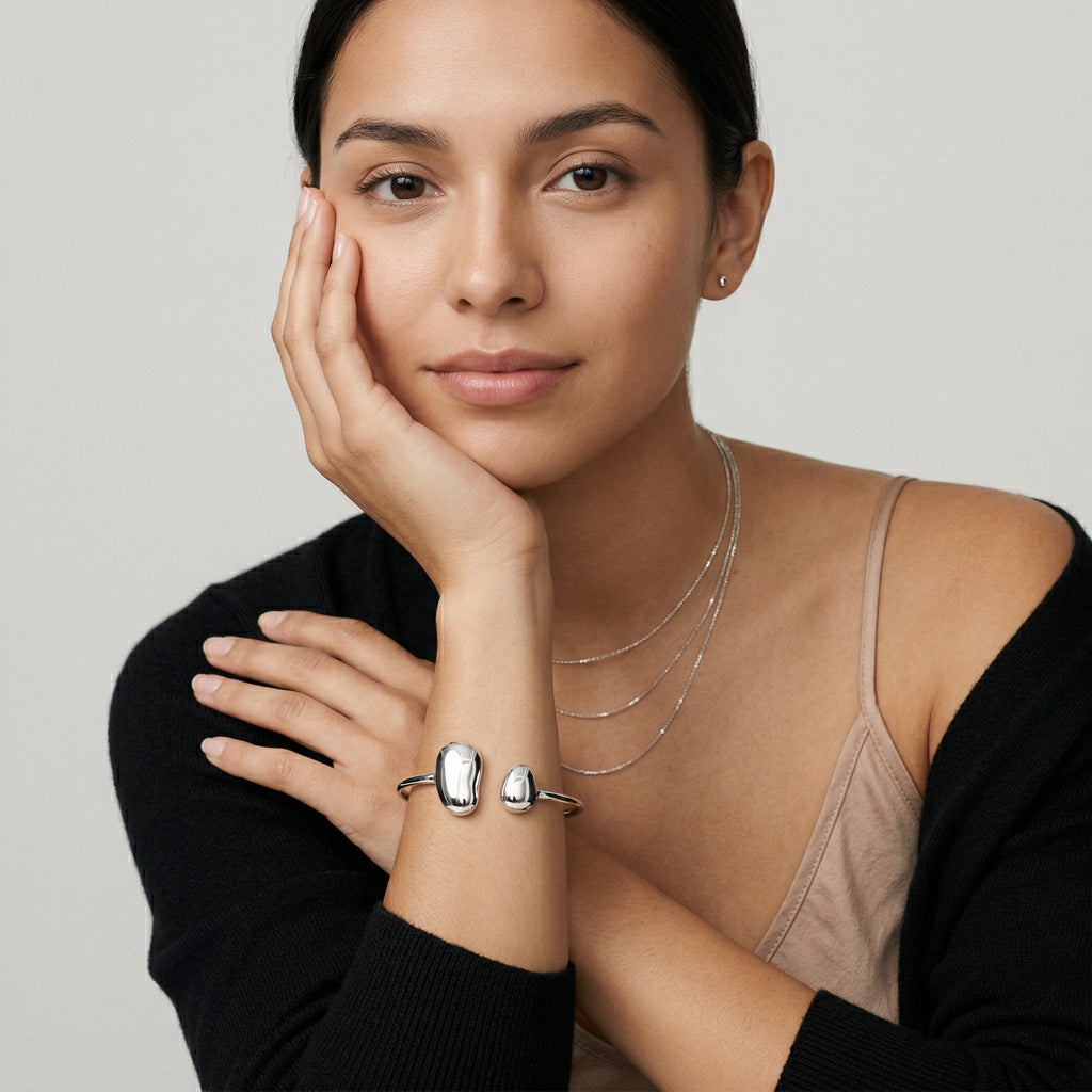 model wearing amethyst & sable axis form cuff in silver