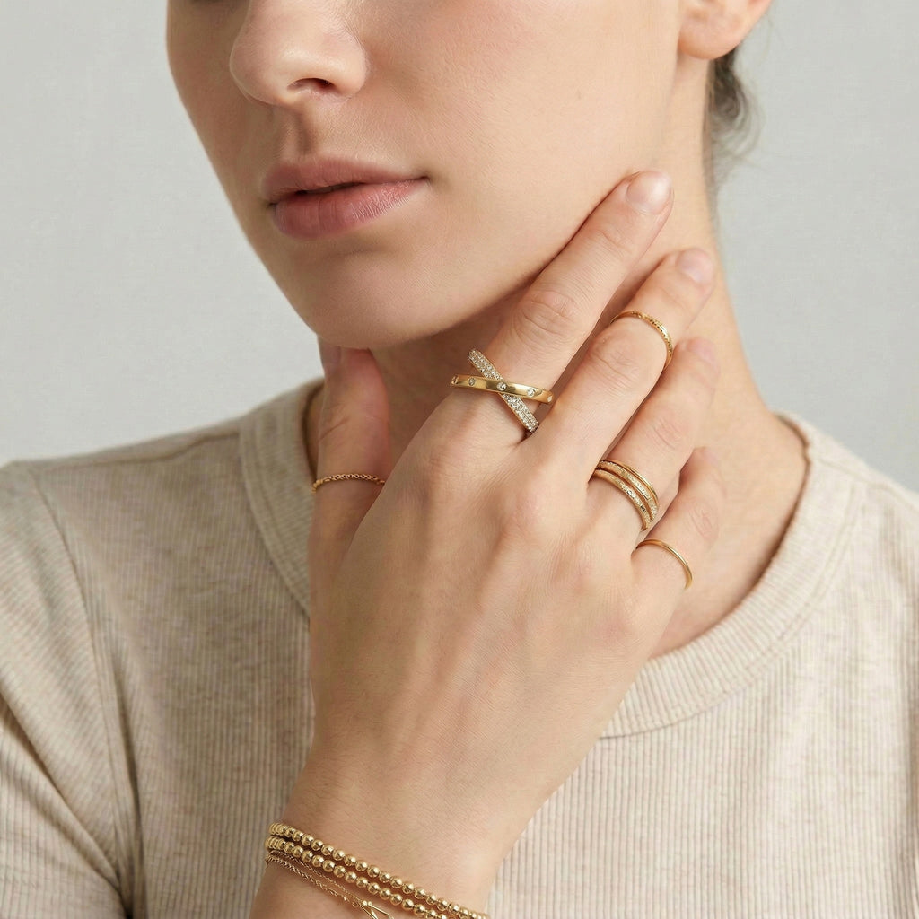 model wearing amethyst & sable axis interlace ring with diamond accents in 18k gold