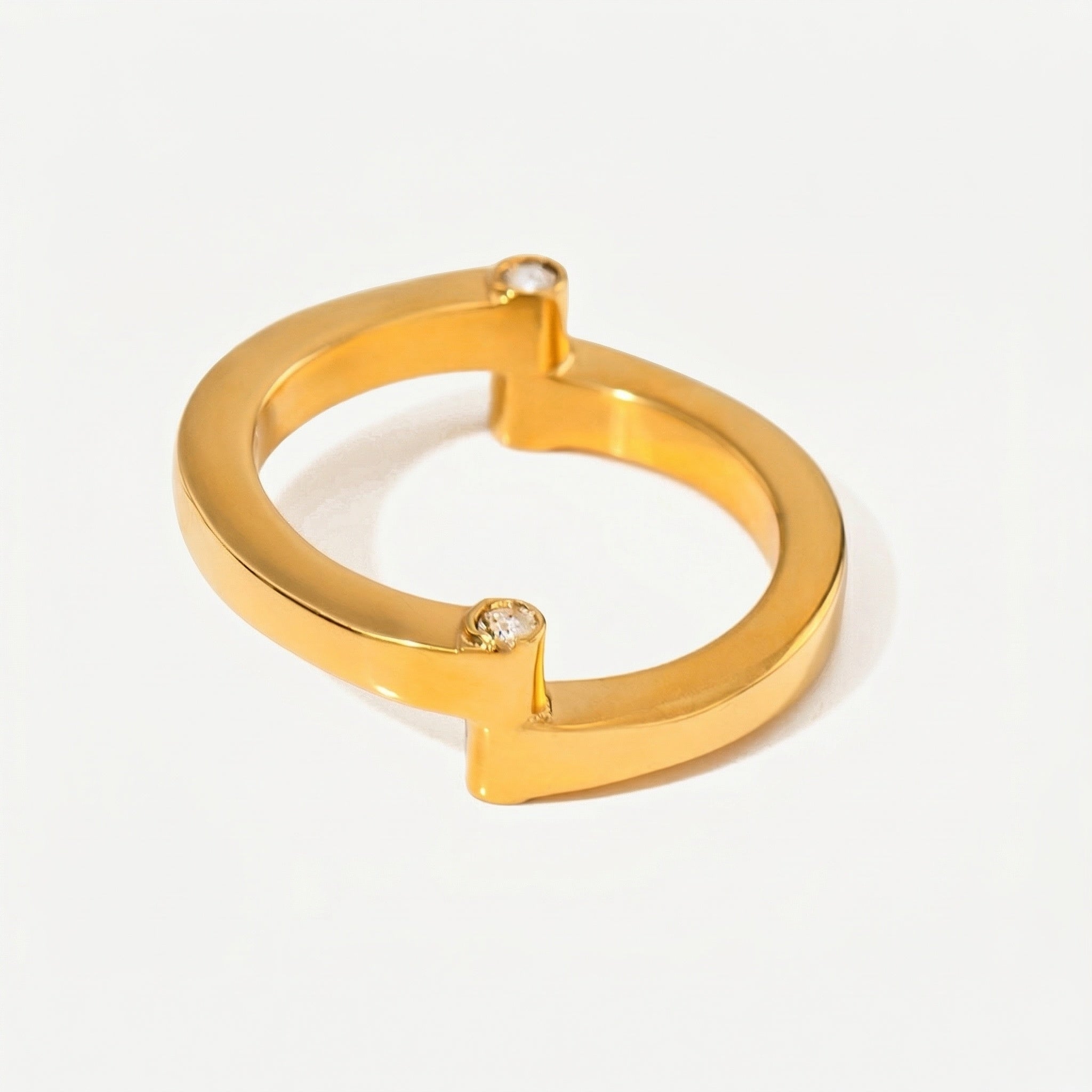 amethyst & sable axis orbit ring in gold