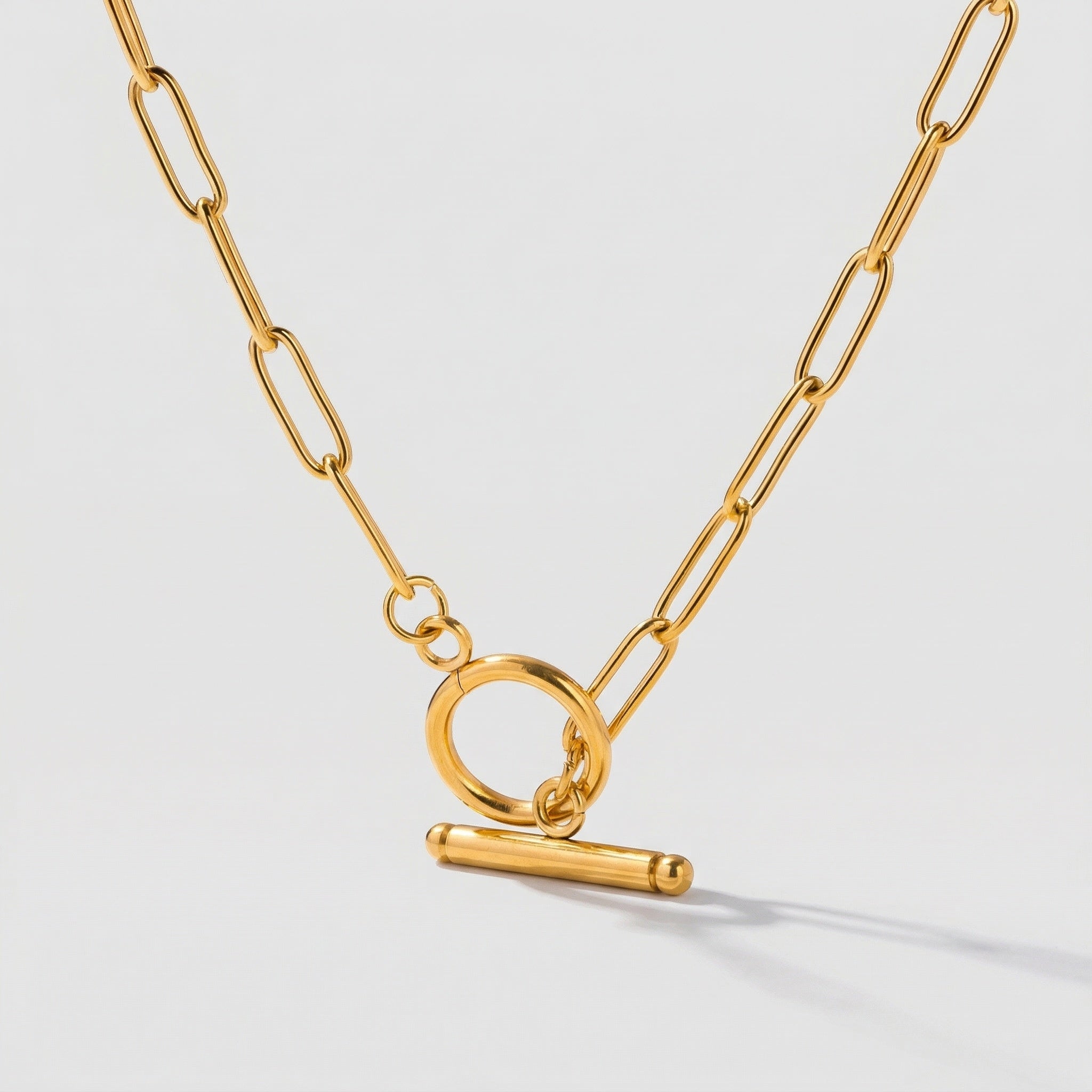 amethyst & sable axis toggle paperclip chain necklace in 18k gold