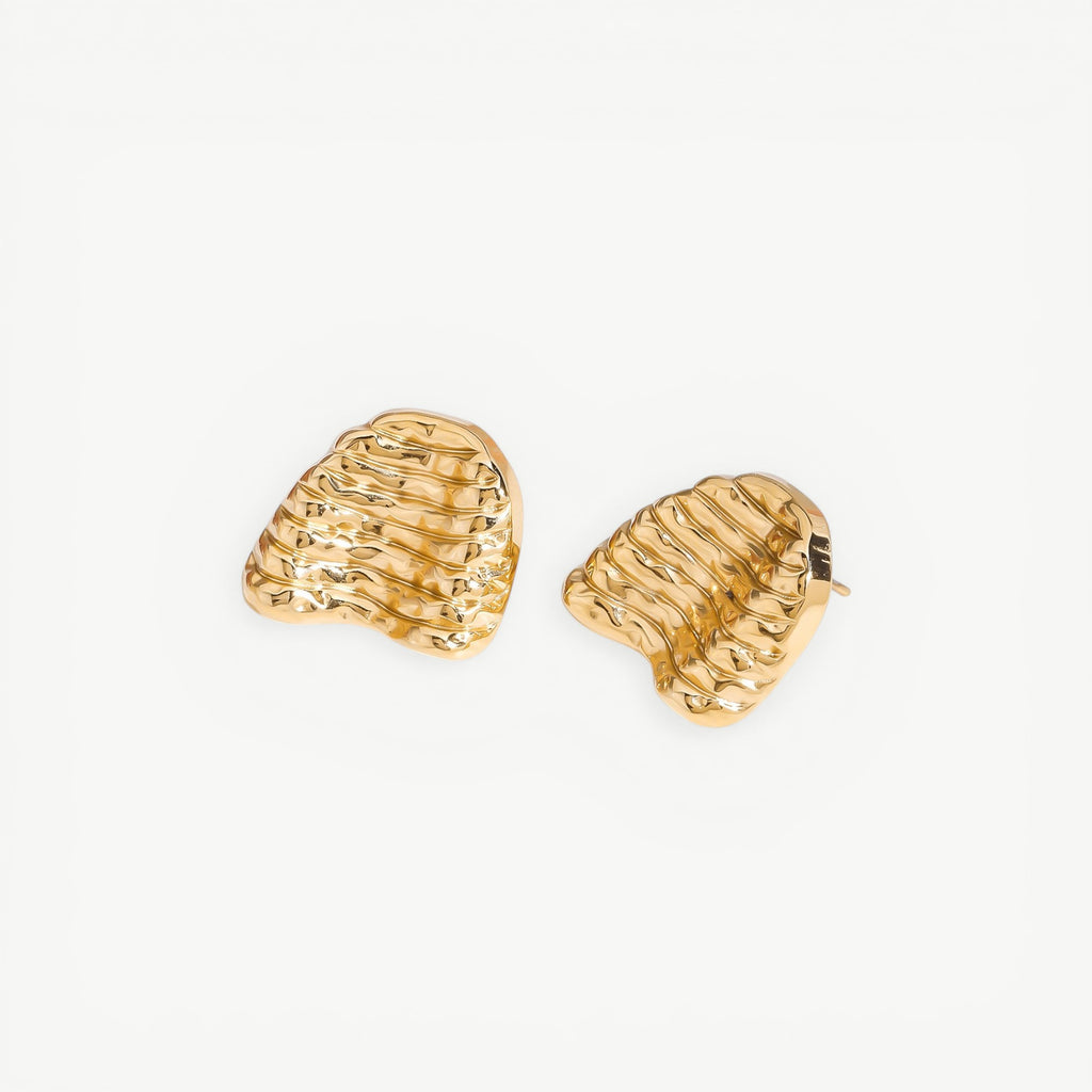 amethyst & sable calypso sculpt earrings in 18k gold