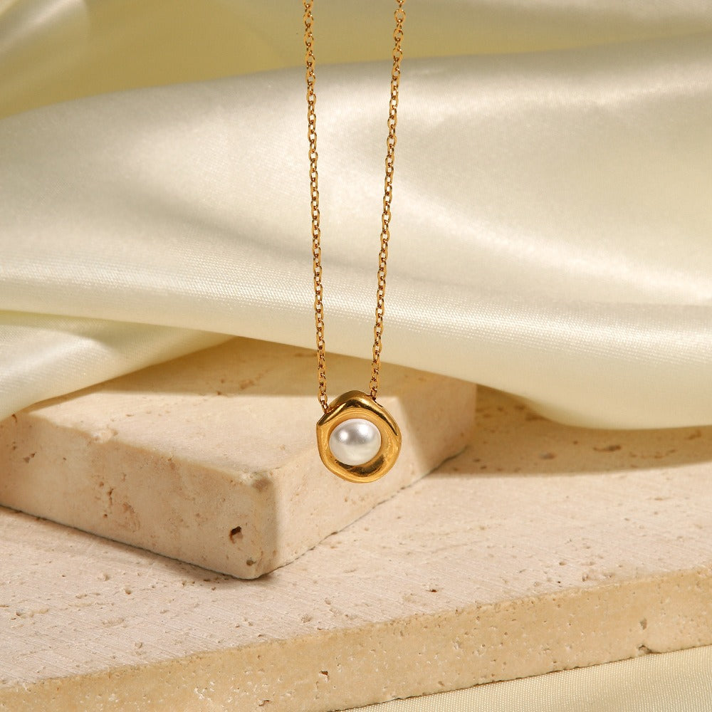 amethyst & sable selene tide pearl necklace in 18k gold