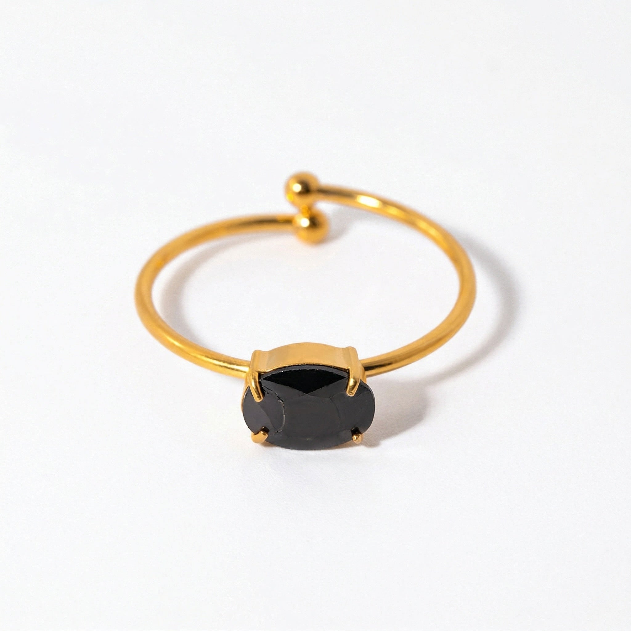amethyst & sable soleil meridian ring in 18k gold onyx