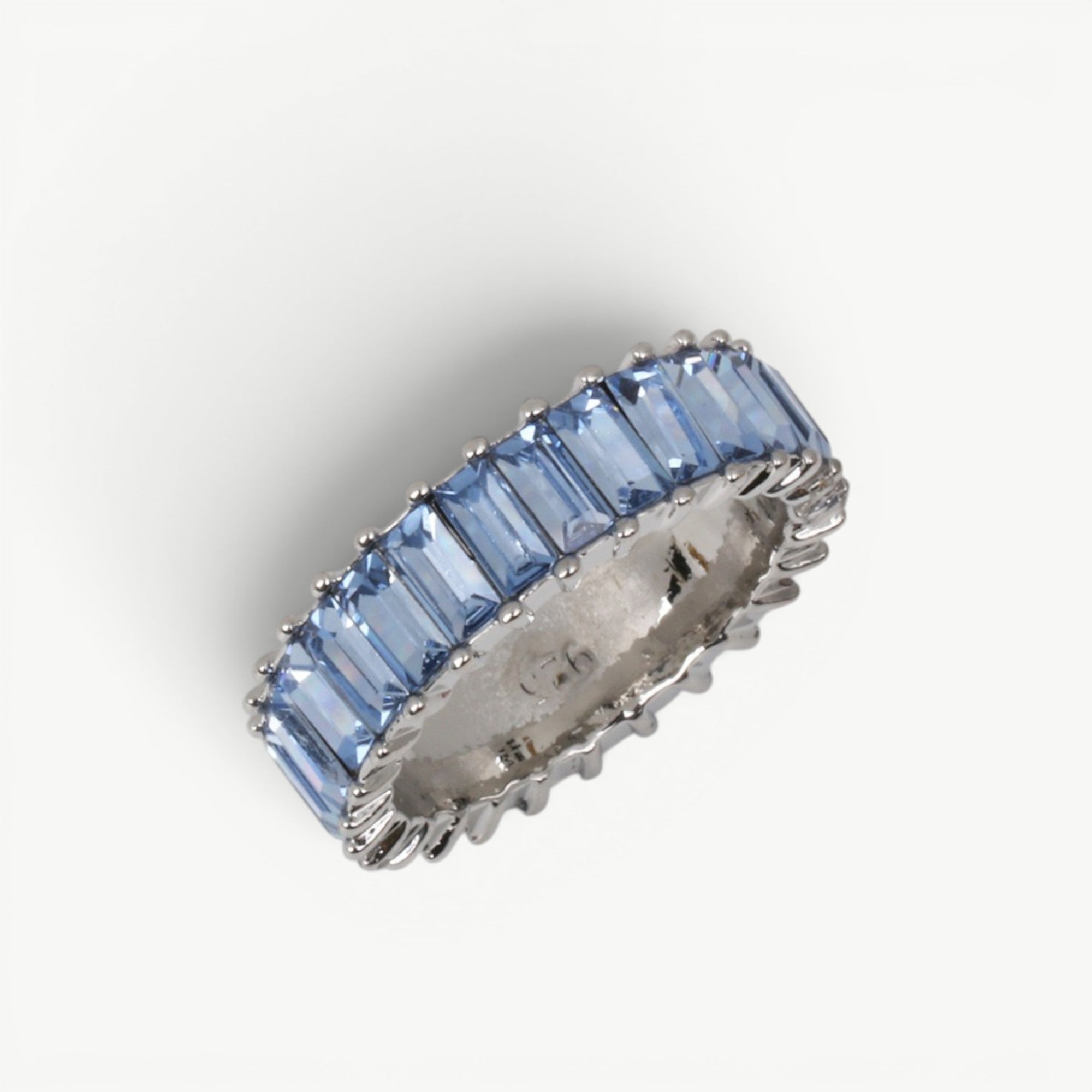 amethyst & sable soleil prism ring in mist