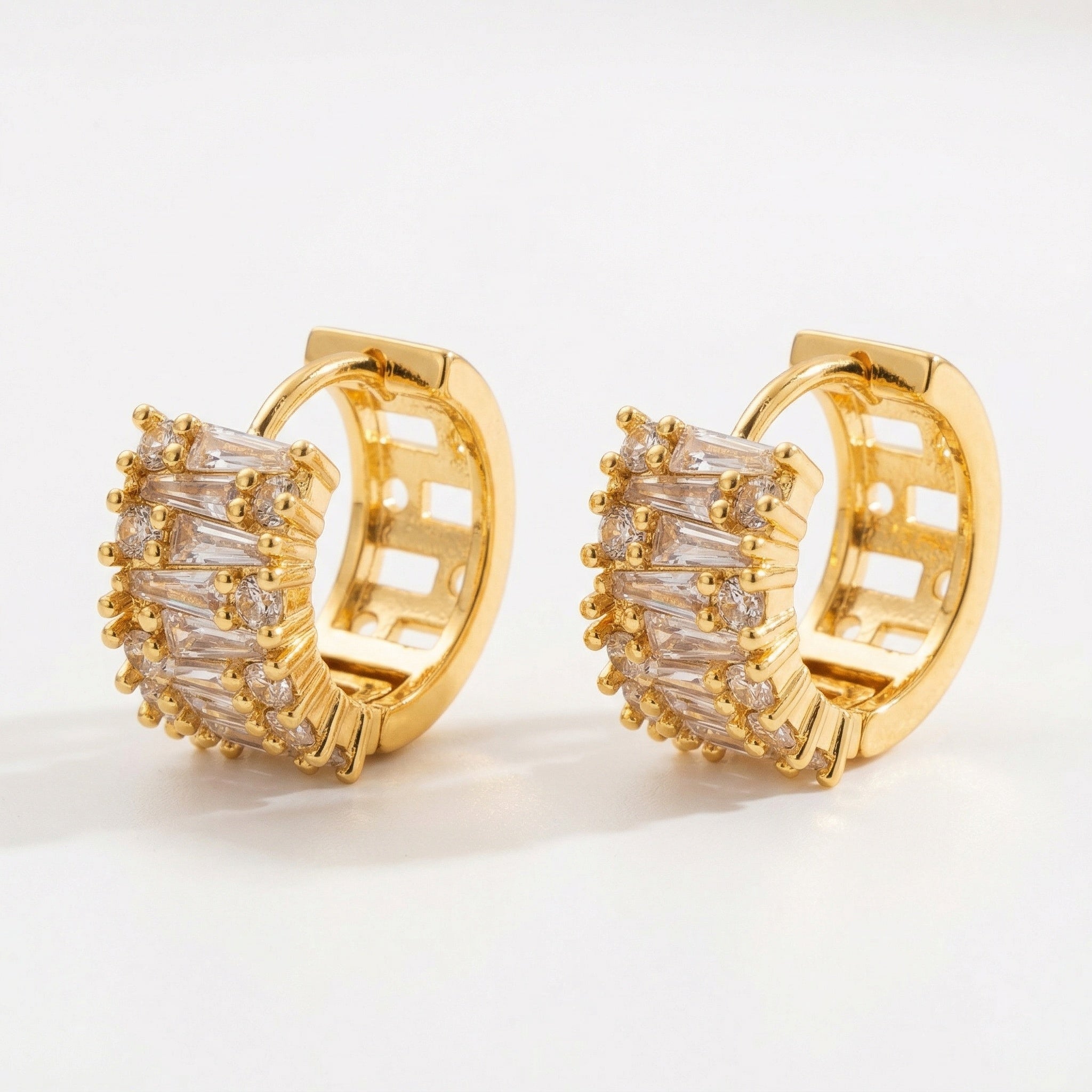 amethyst & sable 18k gold soleil prism huggie earrings in crystal